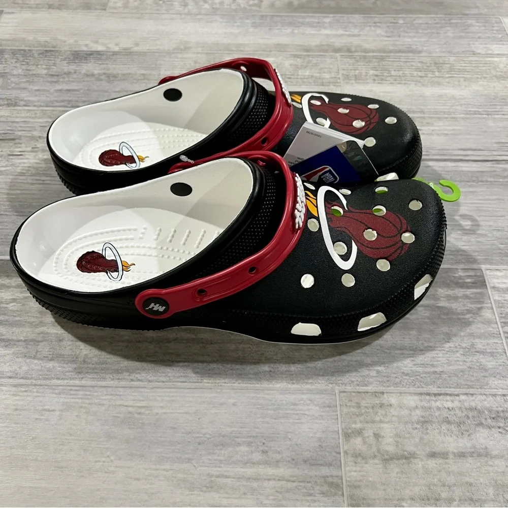 Crocs NBA Miami Heat Classic Clogs Men Size 12‎ 208861-001 NEW